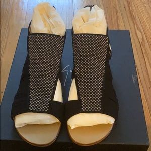 Giuseppe suede sandals